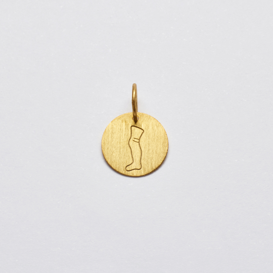 Pingente Paetê Milagrito Perna